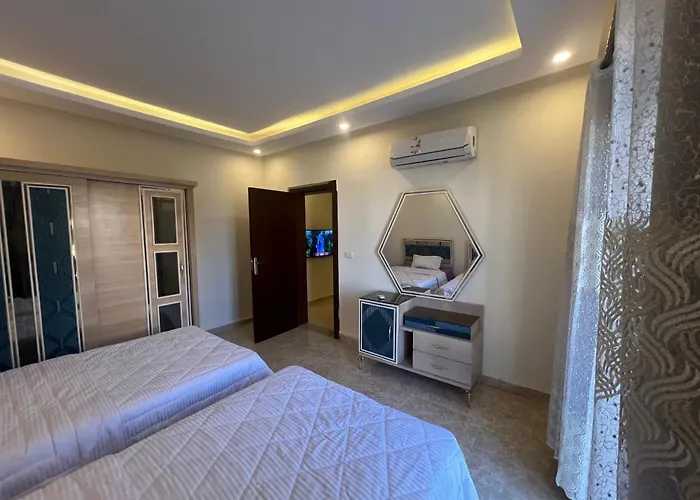 Luxury One Bedroom At Mirage Bay & Aqua Bark Alpesi faház *
